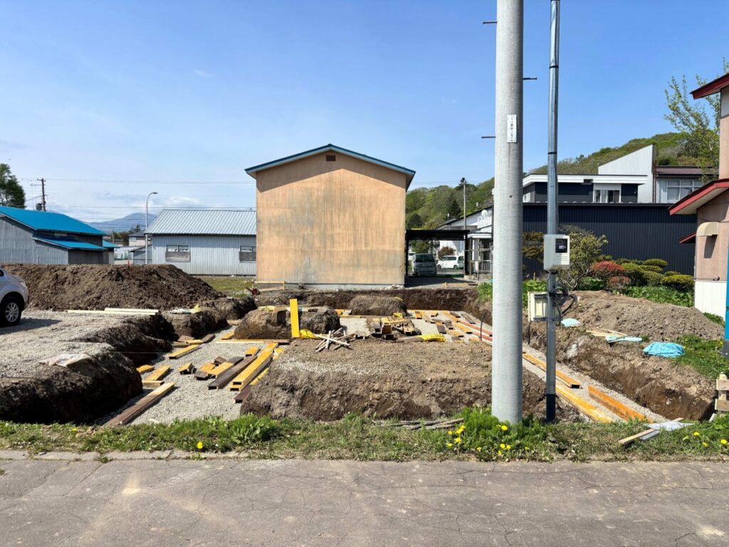 建て込みます。そろそろ