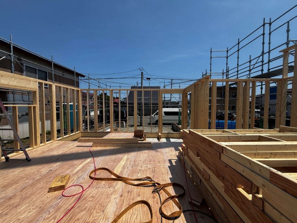 車内空気調和機22℃