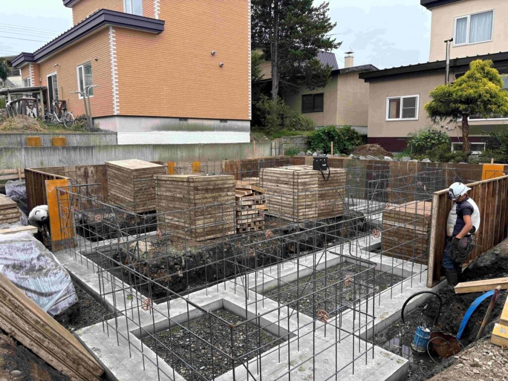 秋のはじまり　インナーテラスの家